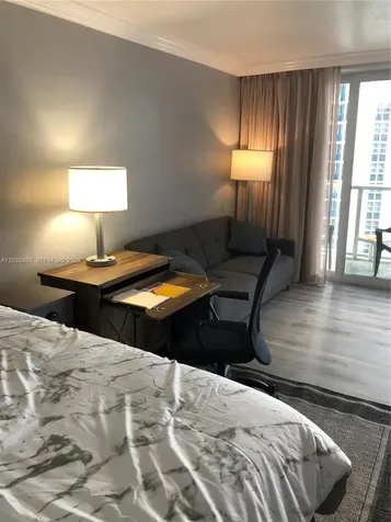 19201 Collins Avenue Sunny Isles Beach FL 33160
