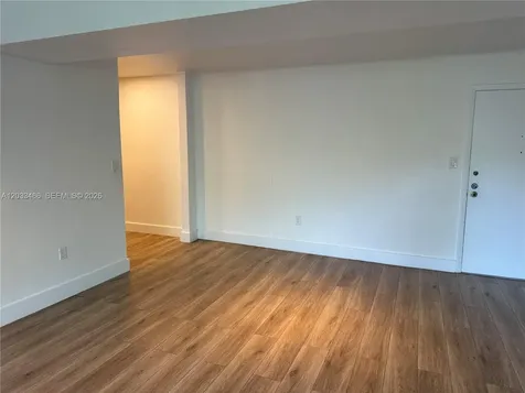 8335 SW 72 Avenue Miami FL 33143