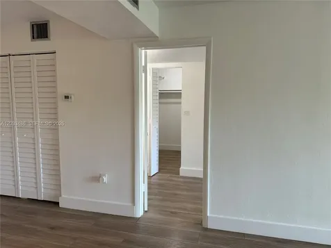 8335 SW 72 Avenue Miami FL 33143