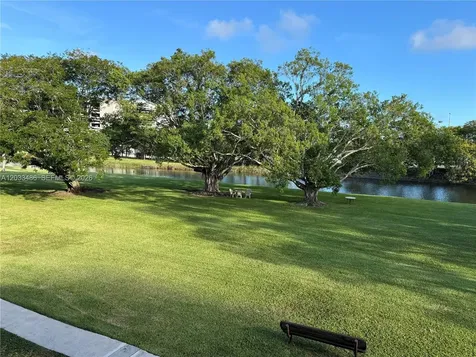 8335 SW 72 Avenue Miami FL 33143