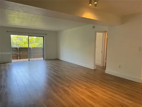 8335 SW 72 Avenue Miami FL 33143