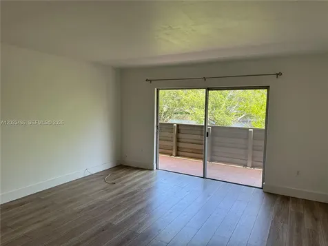 8335 SW 72 Avenue Miami FL 33143