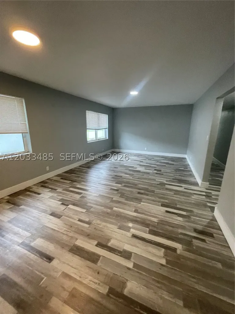 1532 SW 5th Place Fort Lauderdale FL 33312