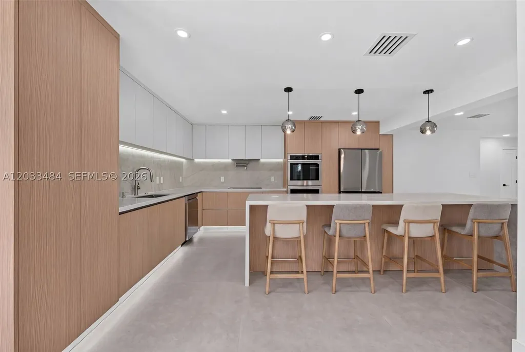 407 S Highland Drive Hollywood FL 33021
