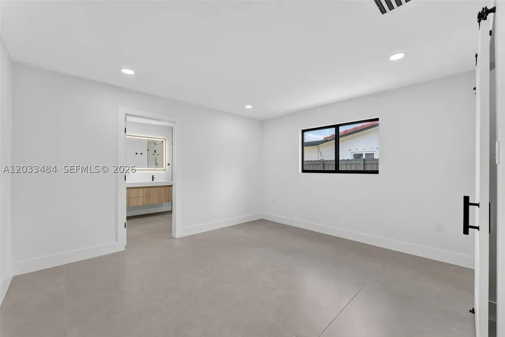 407 S Highland Drive Hollywood FL 33021