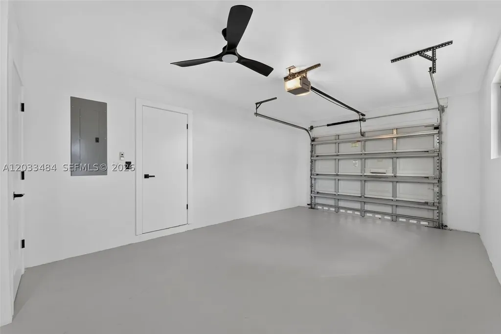 407 S Highland Drive Hollywood FL 33021