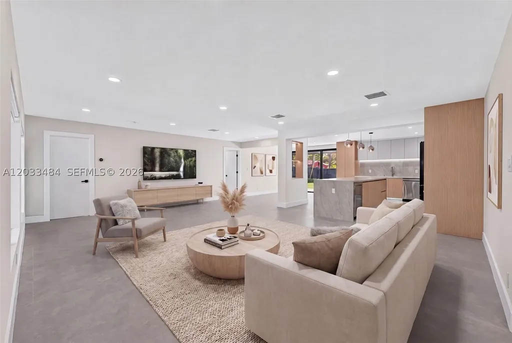 407 S Highland Drive Hollywood FL 33021
