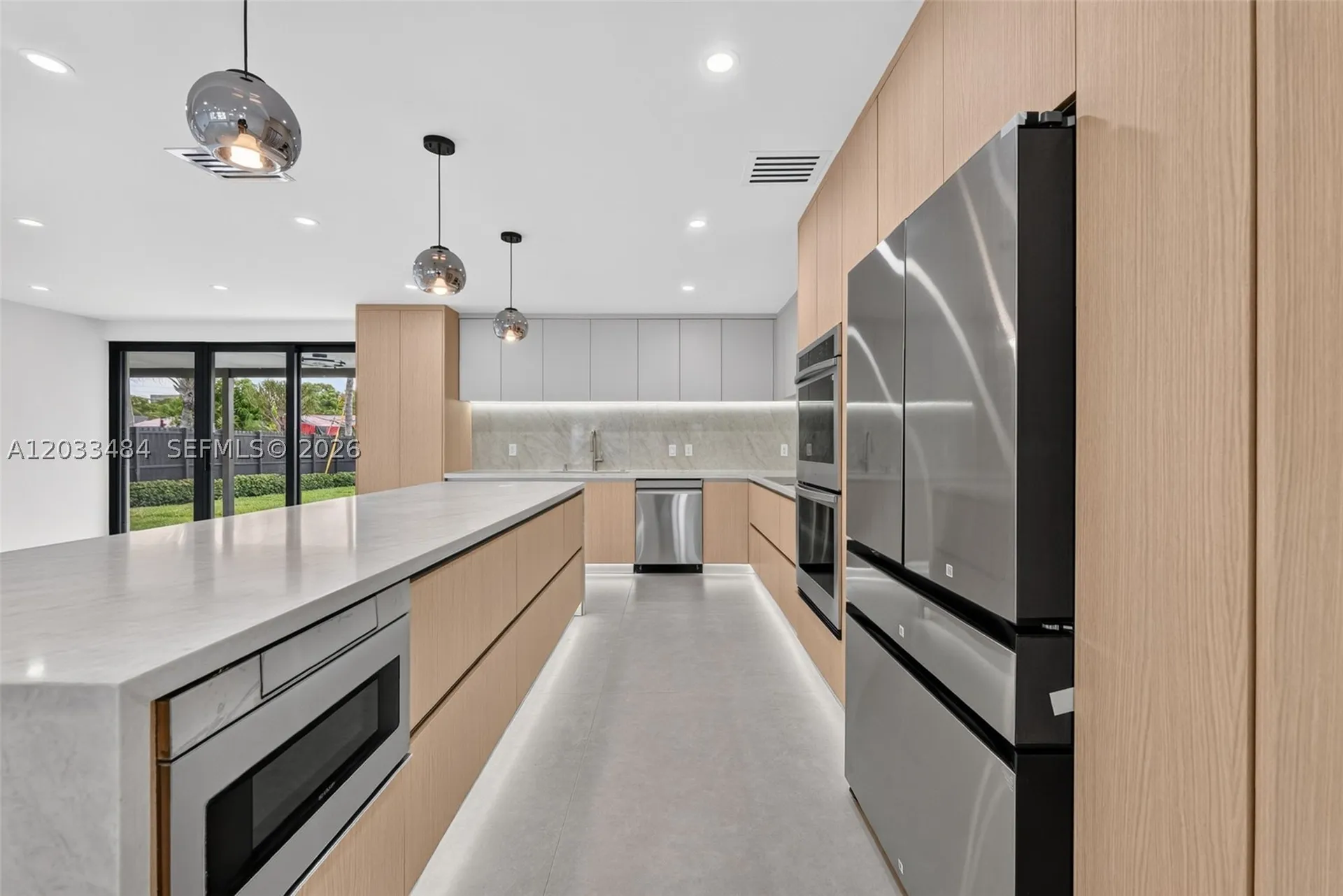 407 S Highland Drive Hollywood FL 33021
