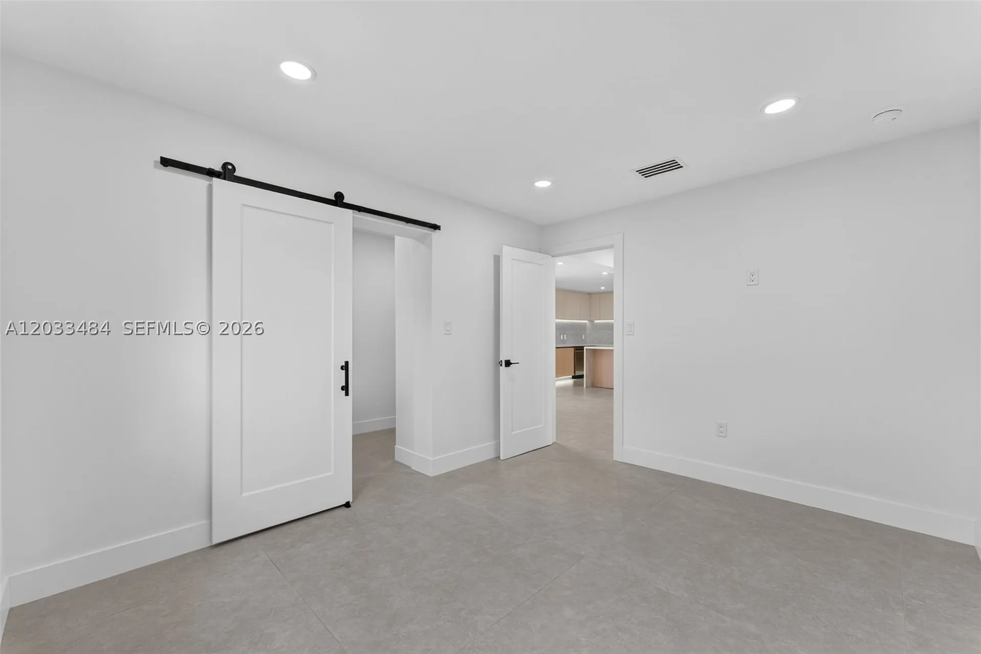 407 S Highland Drive Hollywood FL 33021