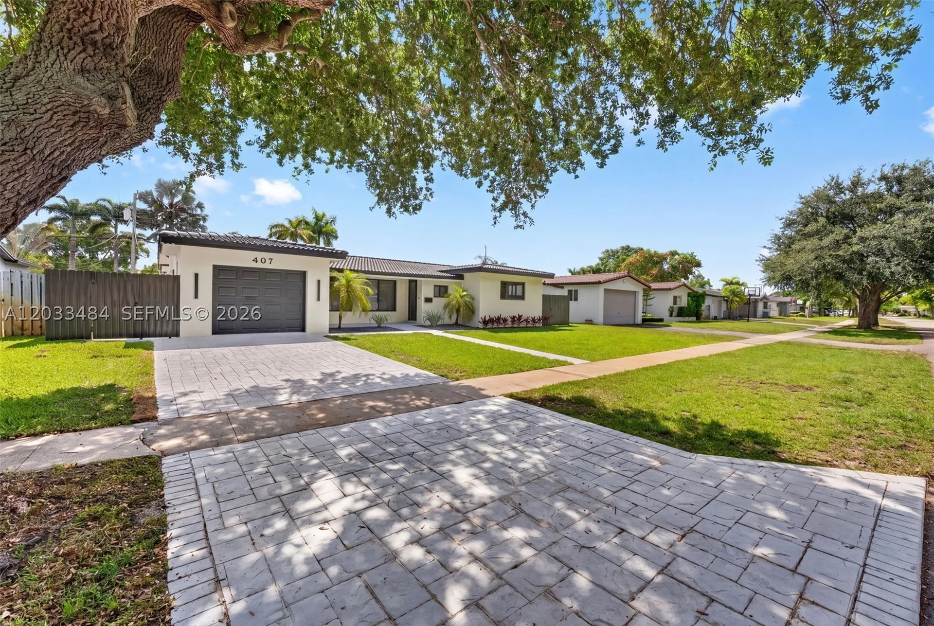 407 S Highland Drive Hollywood FL 33021