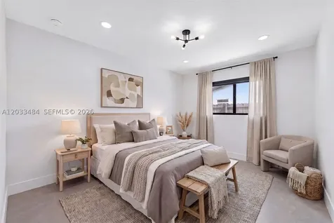 407 S Highland Drive Hollywood FL 33021