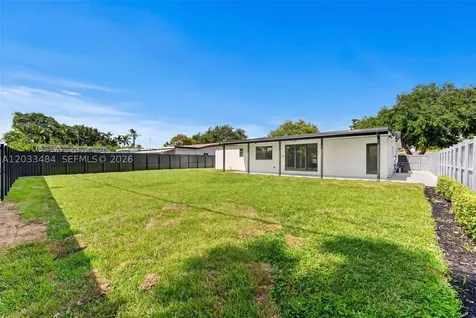 407 S Highland Drive Hollywood FL 33021
