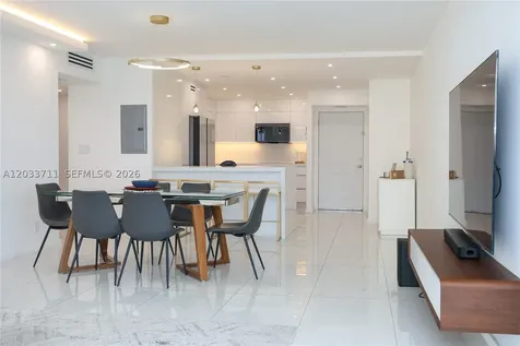 100 Bayview Drive Sunny Isles Beach FL 33160