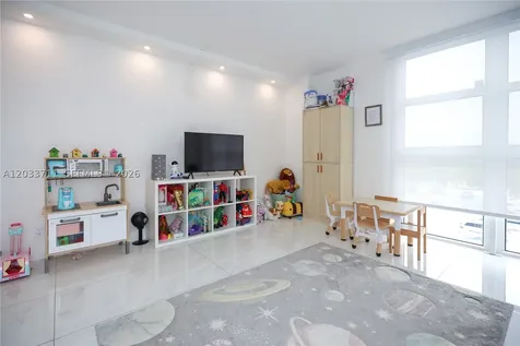 100 Bayview Drive Sunny Isles Beach FL 33160