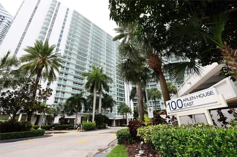 100 Bayview Drive Sunny Isles Beach FL 33160