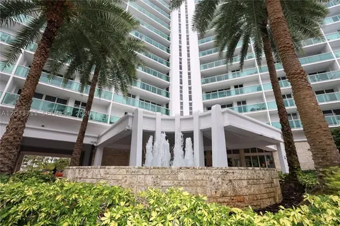 100 Bayview Drive Sunny Isles Beach FL 33160
