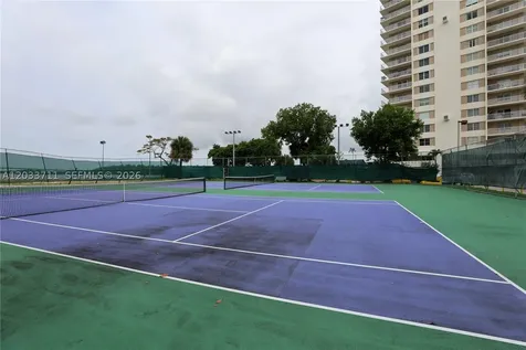 100 Bayview Drive Sunny Isles Beach FL 33160