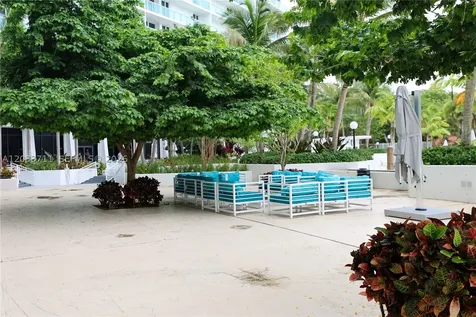 100 Bayview Drive Sunny Isles Beach FL 33160
