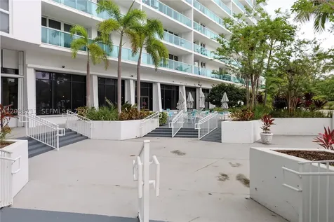 100 Bayview Drive Sunny Isles Beach FL 33160
