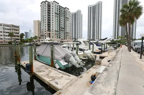100 Bayview Drive Sunny Isles Beach FL 33160