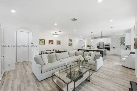 2794 Kinsington Circle Weston FL 33332