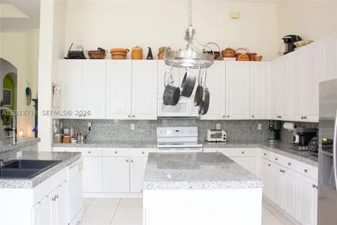 7645 SW 193rd Lane Cutler Bay FL 33157