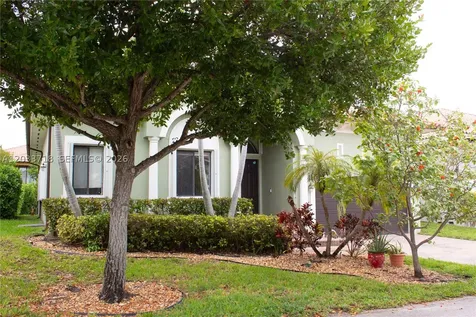 7645 SW 193rd Lane Cutler Bay FL 33157
