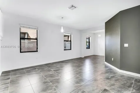 3440 W 100th Terrace Hialeah FL 33018