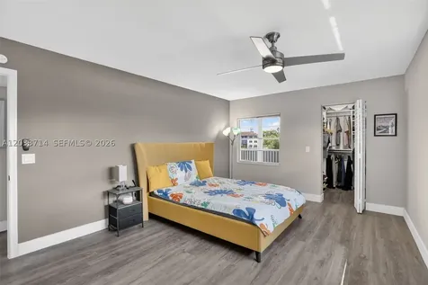 151 SW 135th Terrace Pembroke Pines FL 33027
