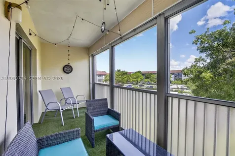 151 SW 135th Terrace Pembroke Pines FL 33027
