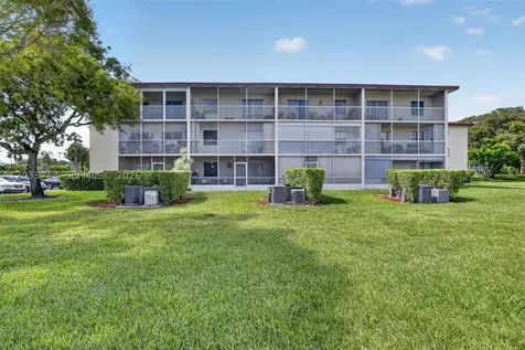151 SW 135th Terrace Pembroke Pines FL 33027