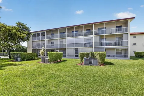 151 SW 135th Terrace Pembroke Pines FL 33027