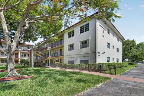 151 SW 135th Terrace Pembroke Pines FL 33027