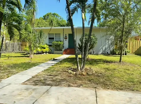 1135 NE 133 Road Street North Miami FL 33161