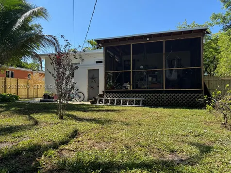 1135 NE 133 Road Street North Miami FL 33161