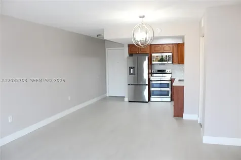 6780 W 2nd Court Hialeah FL 33012