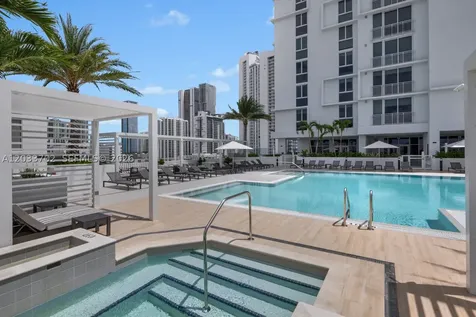 2000 Biscayne Boulevard Miami FL 33137