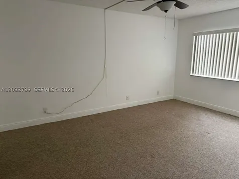 140 Lakeview Drive Weston FL 33326