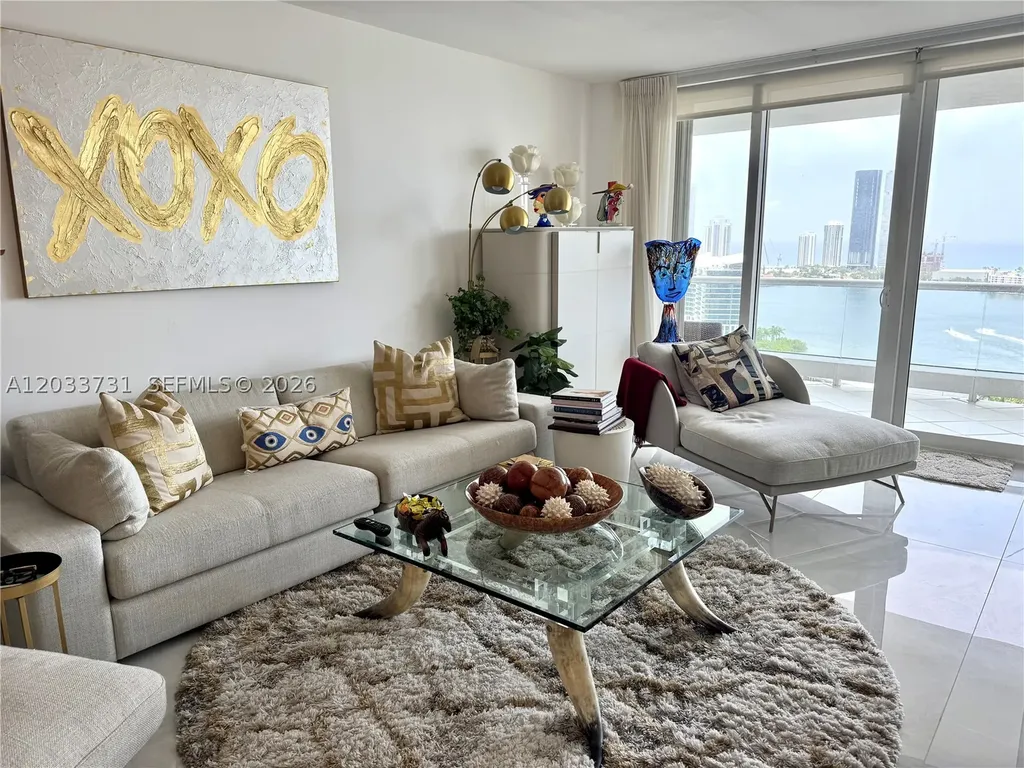 7000 Island Boulevard Aventura FL 33160