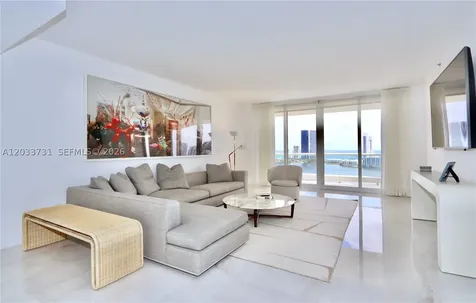 7000 Island Boulevard Aventura FL 33160