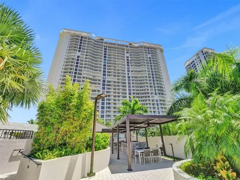 7000 Island Boulevard Aventura FL 33160