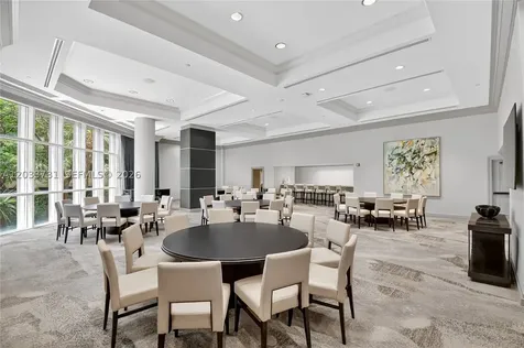 7000 Island Boulevard Aventura FL 33160