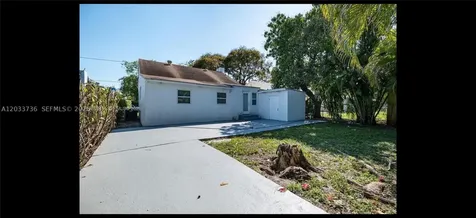 529 NW 42nd Street Miami FL 33127