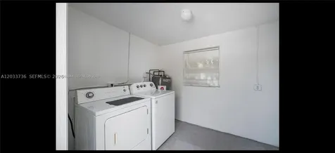 529 NW 42nd Street Miami FL 33127