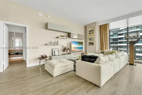 1300 S Miami Avenue Miami FL 33130