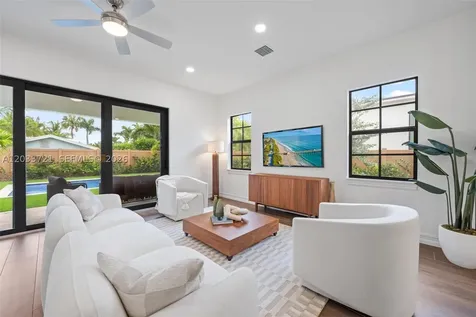 309 Cascade Lane Palm Beach Shores FL 33404