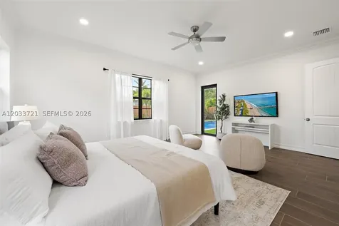 309 Cascade Lane Palm Beach Shores FL 33404