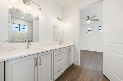 309 Cascade Lane Palm Beach Shores FL 33404