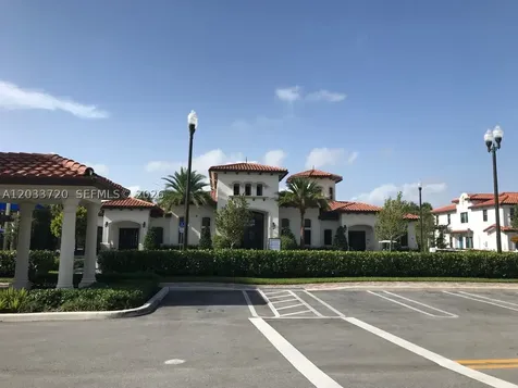 11324 SW 15th Street Pembroke Pines FL 33025