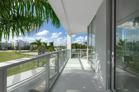 2000 Metropica Way Sunrise FL 33323